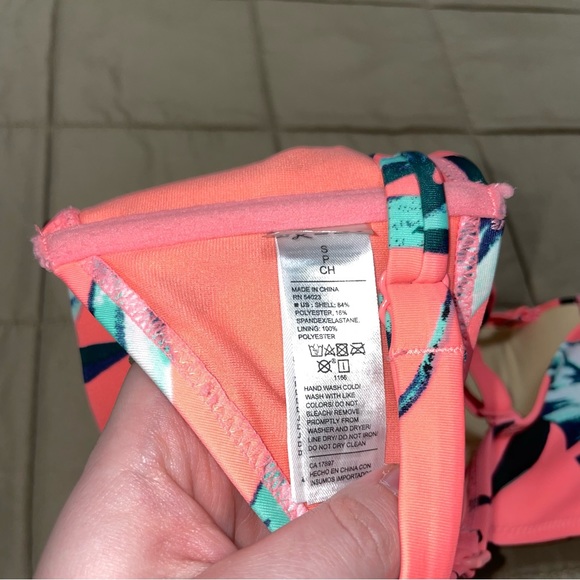 Old Navy Pink and Green Bikini Top - Picture 4 of 6